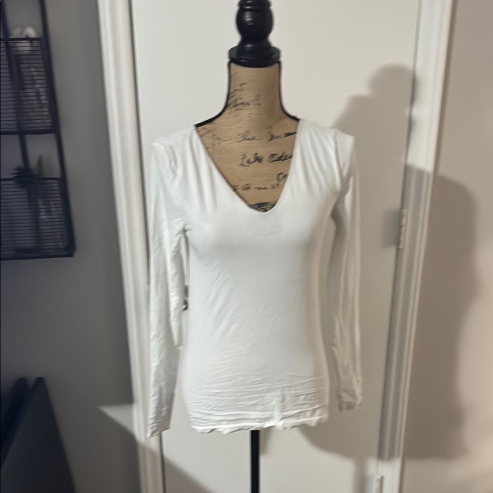 Wolford size small White V-Neck Long Sleeve Top